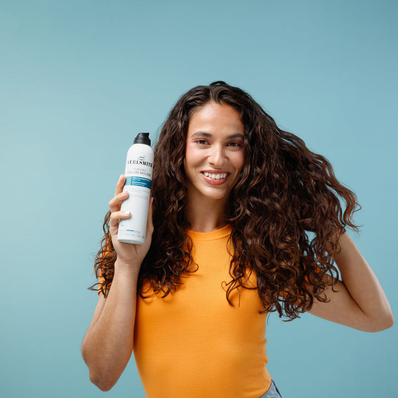 Wie du Haarmousse für Locken richtig anwendest