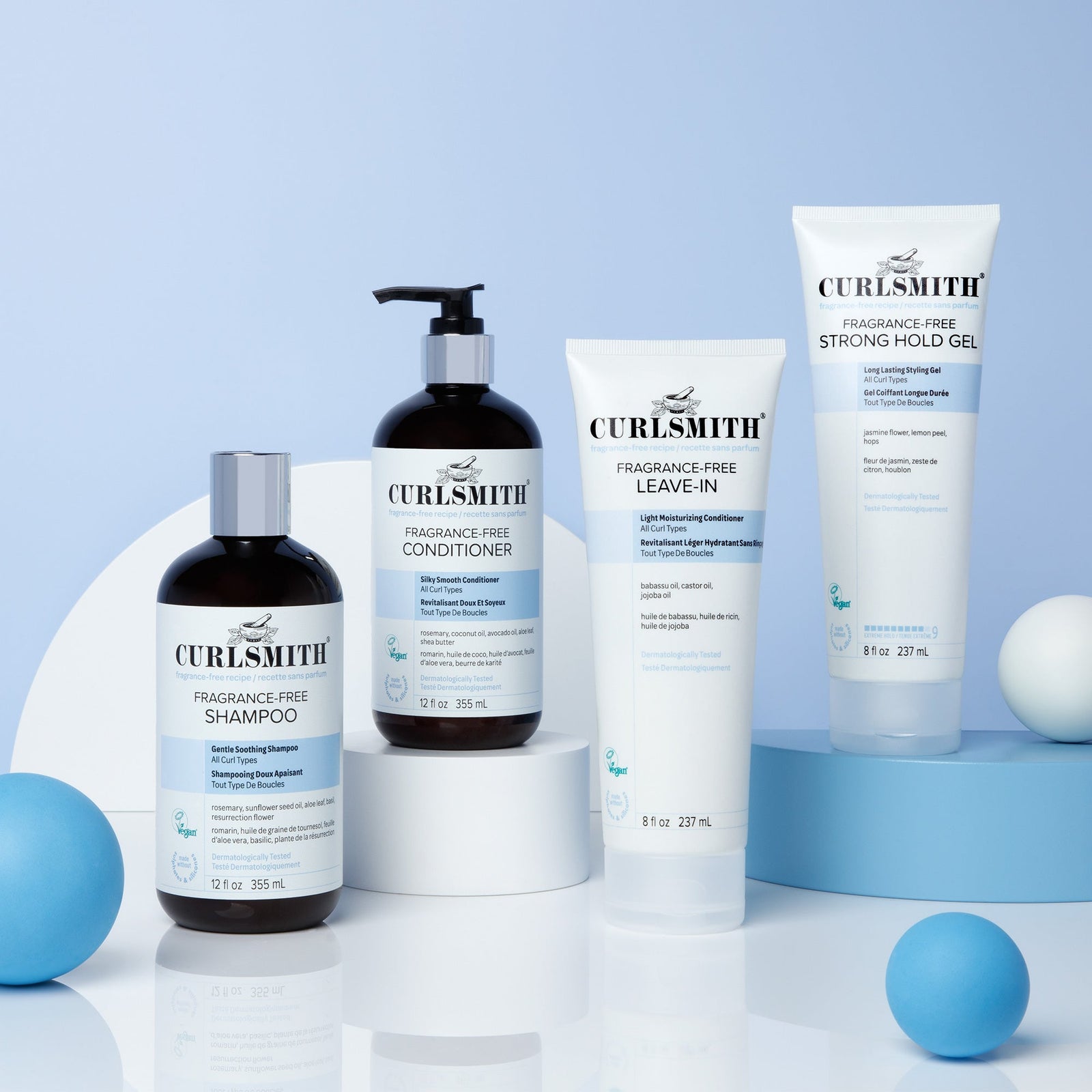Curlsmith hair care products on a light blue background, Klicken, um zu vergrößern